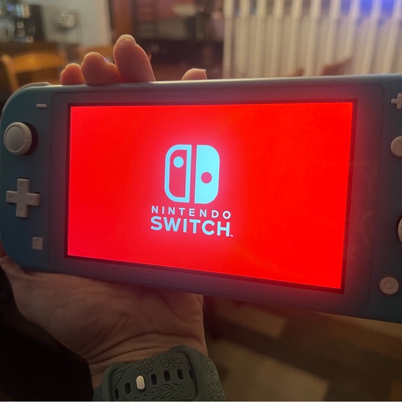 Nintendo Switch Lite Handheld Console Teal - Picture 15 of 16